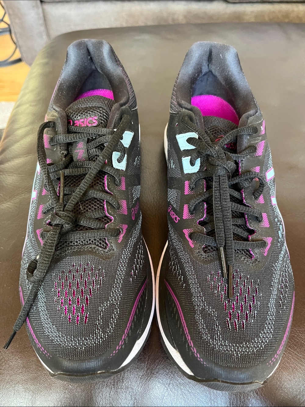 NWOT Asics Black and Purple Women's Athletic Running Shoes